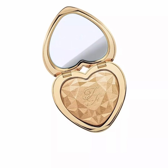 Too Faced Other - Too Faced - Love Light Prismatic Highlighter-NIB!!
